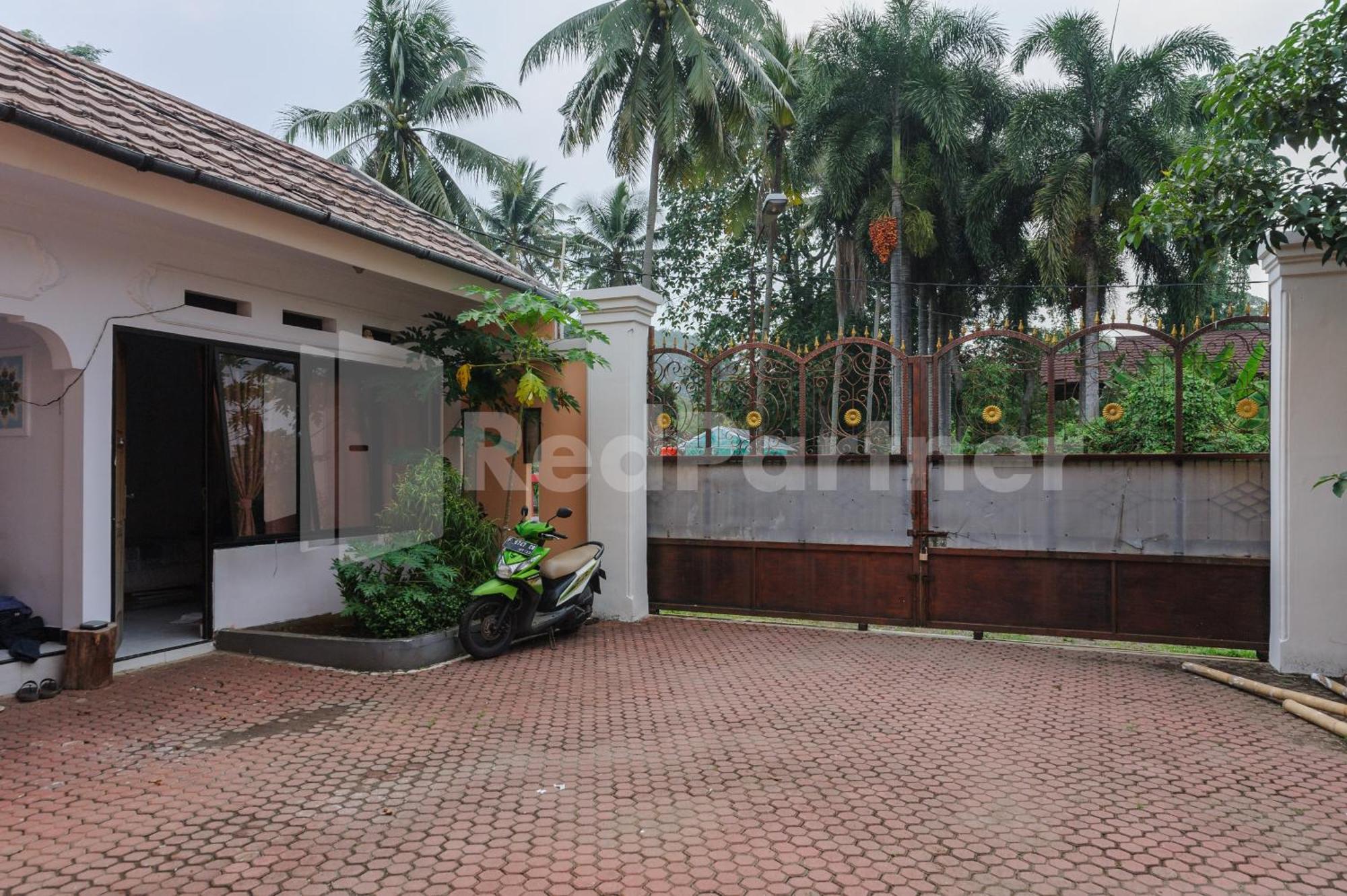 Pondok Cimanggu Syariah Mitra Reddoorz Bogor Exteriér fotografie